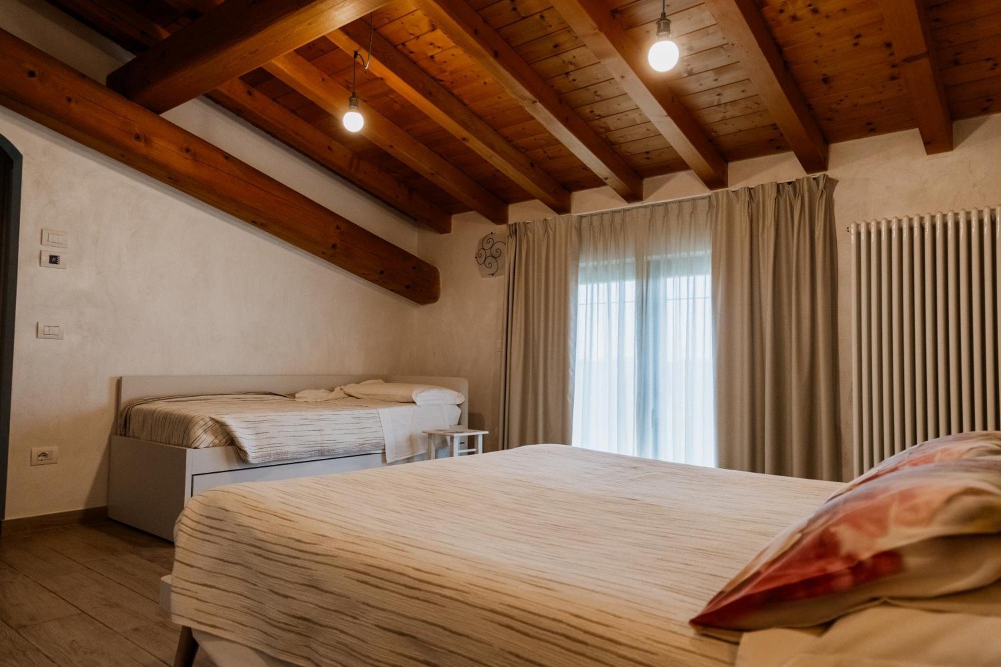 Agriturismo" Il Glicine Bianco" Monzambano Ngoại thất bức ảnh