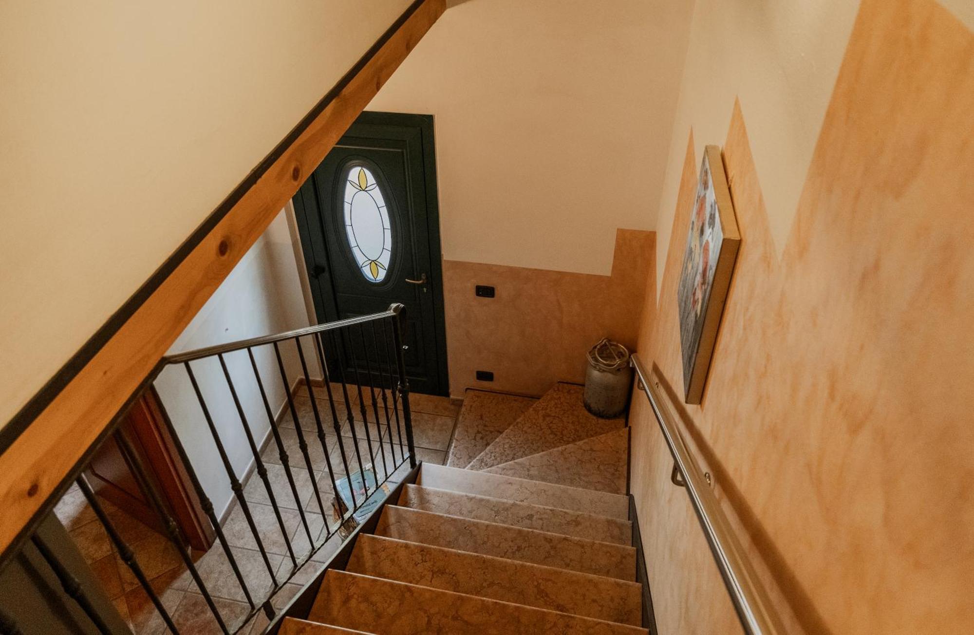 Agriturismo" Il Glicine Bianco" Monzambano Ngoại thất bức ảnh