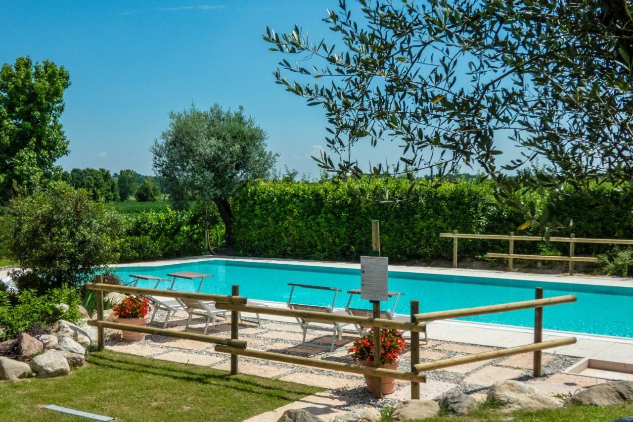 Agriturismo" Il Glicine Bianco" Monzambano Ngoại thất bức ảnh